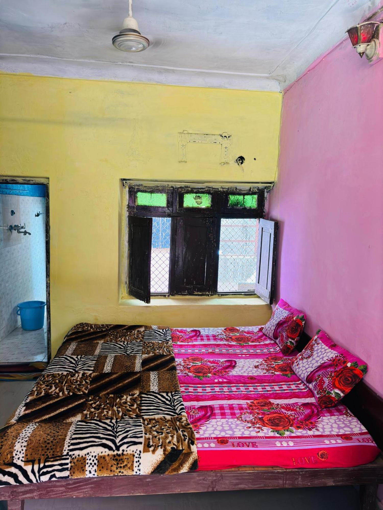 Hostel Monalisa 布什格尔 客房 照片