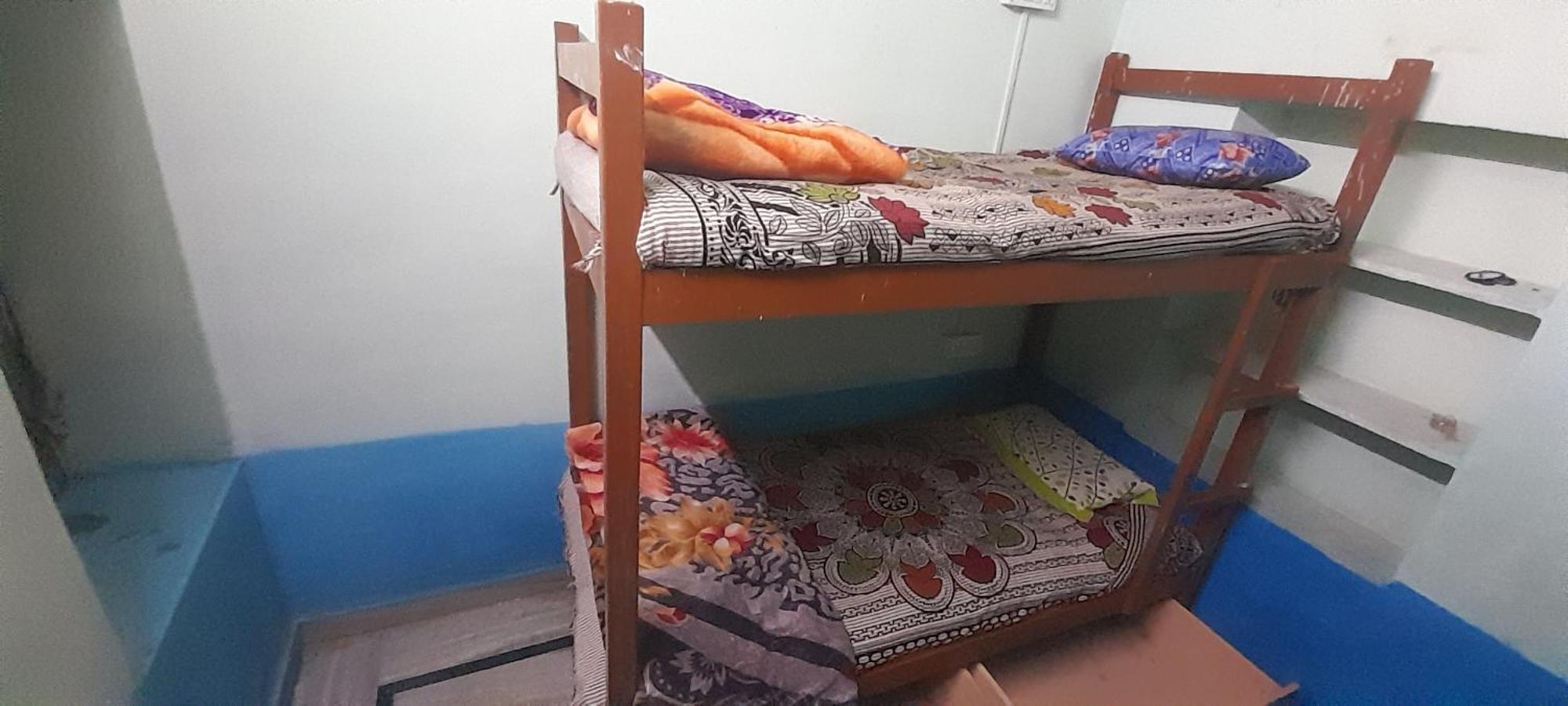 Hostel Monalisa 布什格尔 外观 照片
