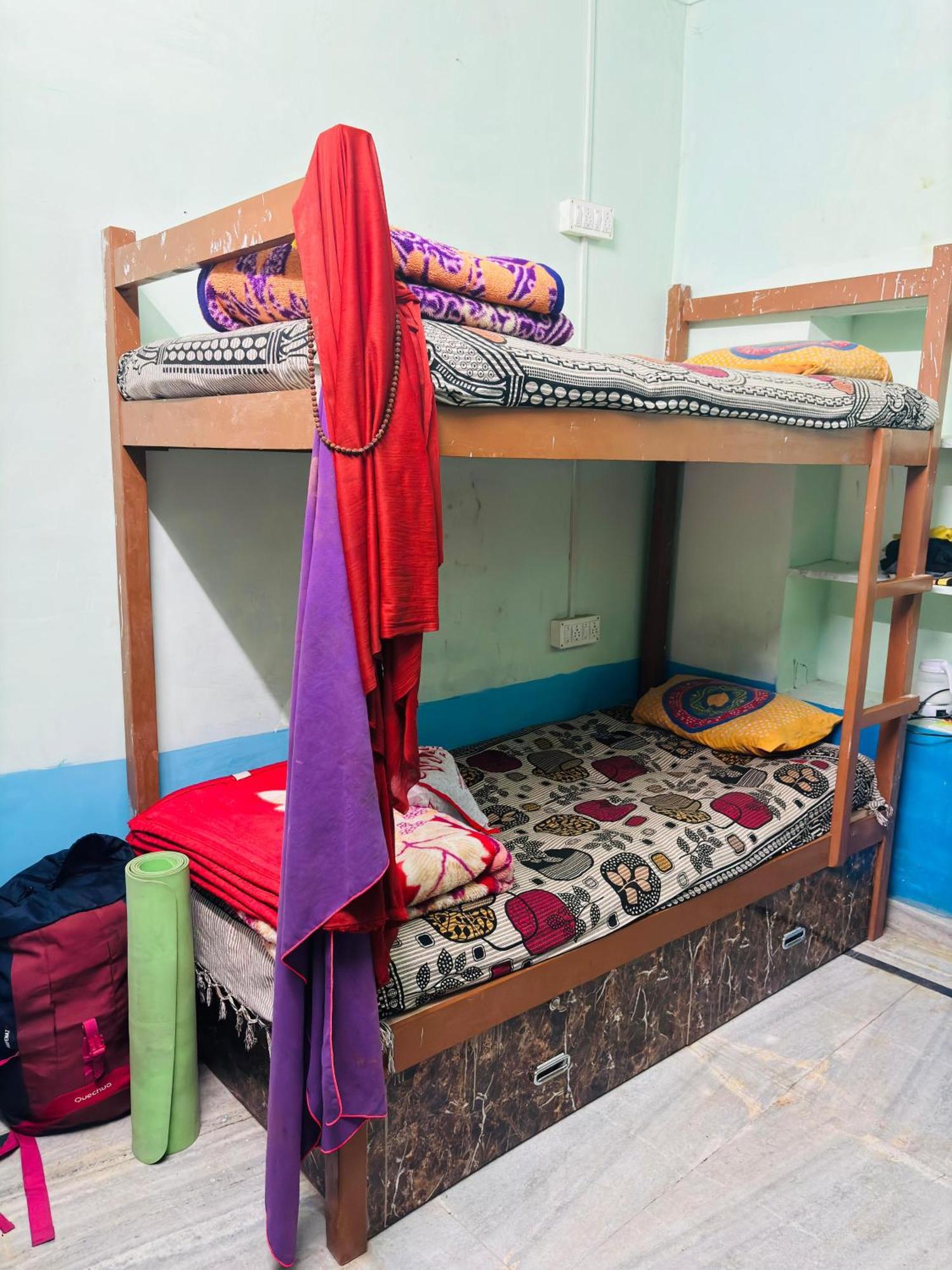 Hostel Monalisa 布什格尔 客房 照片