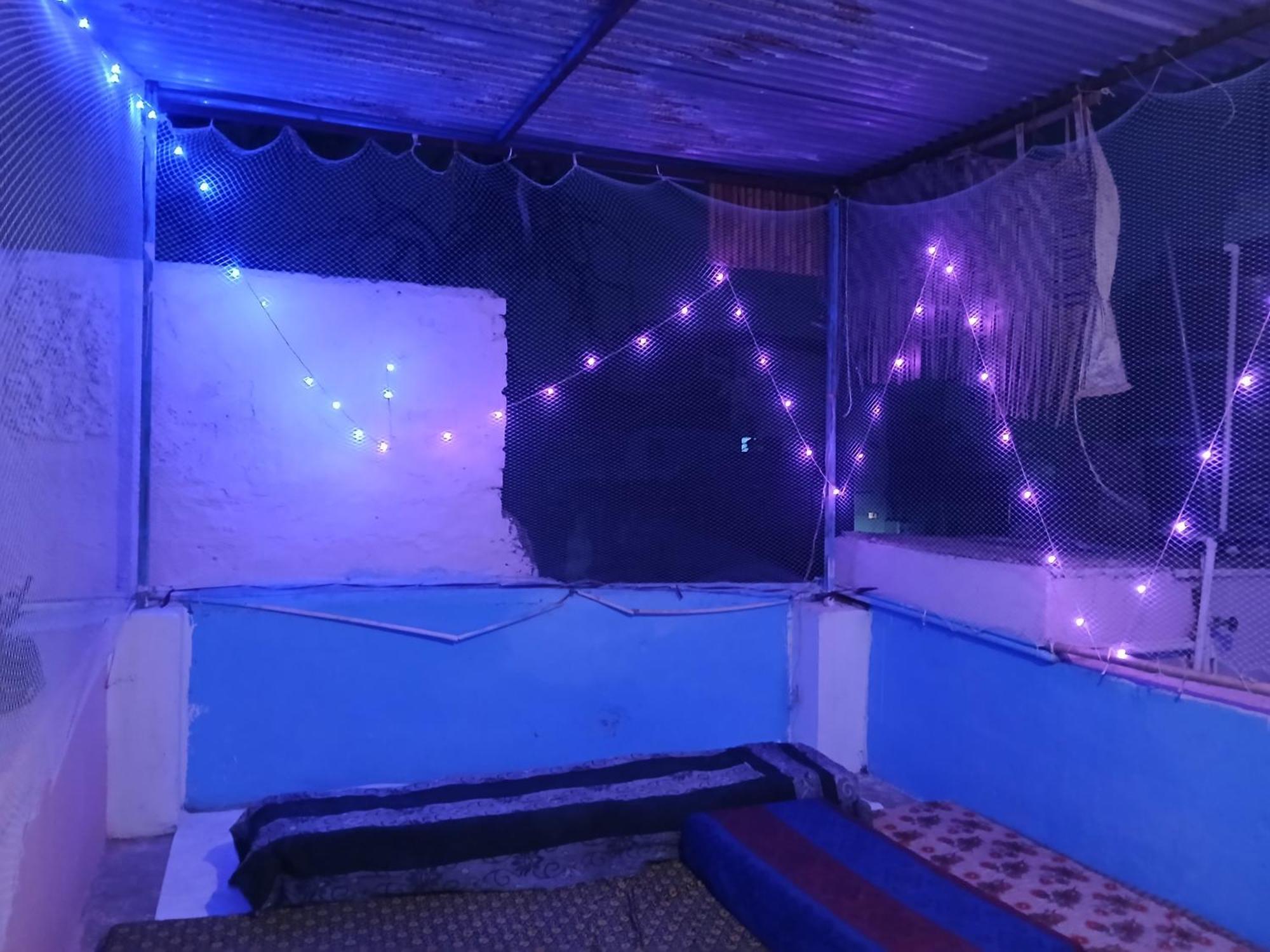 Hostel Monalisa 布什格尔 外观 照片