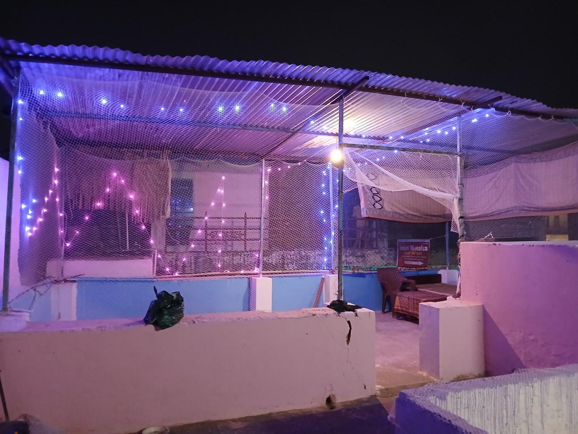 Hostel Monalisa 布什格尔 外观 照片