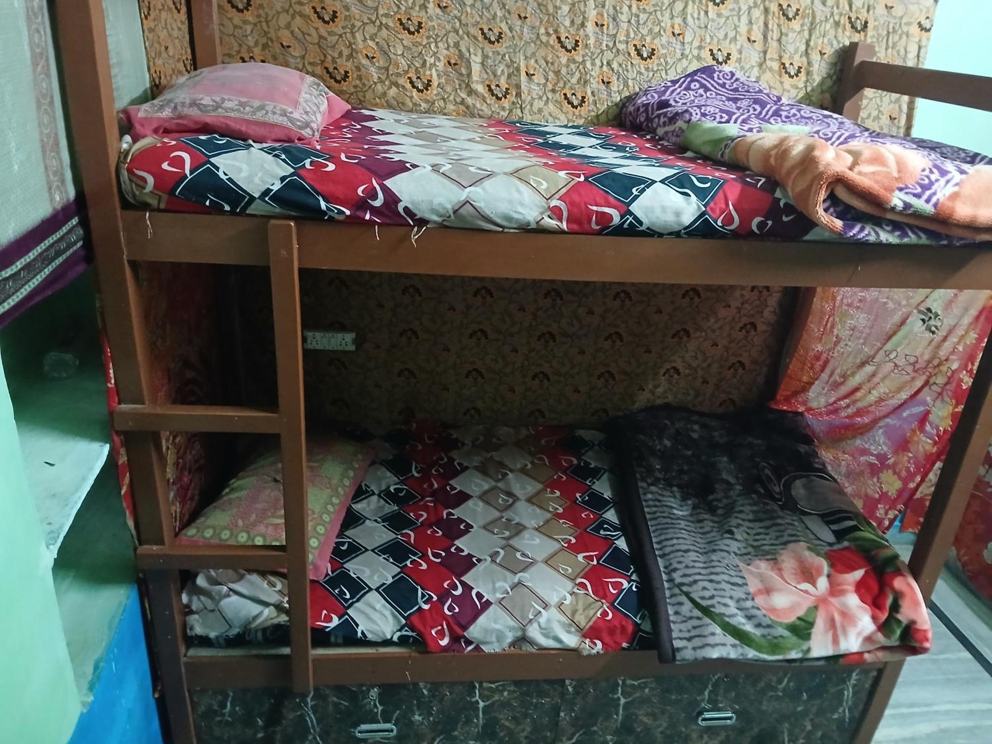 Hostel Monalisa 布什格尔 客房 照片